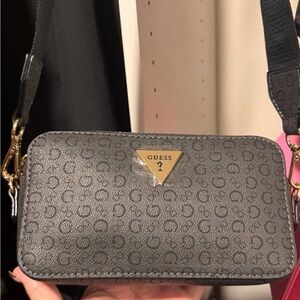 GUESS Black Patterned Crossbody Bag